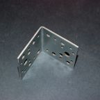 Faösszekötő  sarokvas  40x40x40x2mm