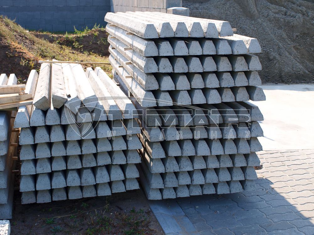 Kerítésoszlop beton